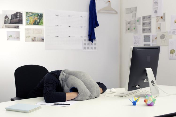 sonno in ufficio 
