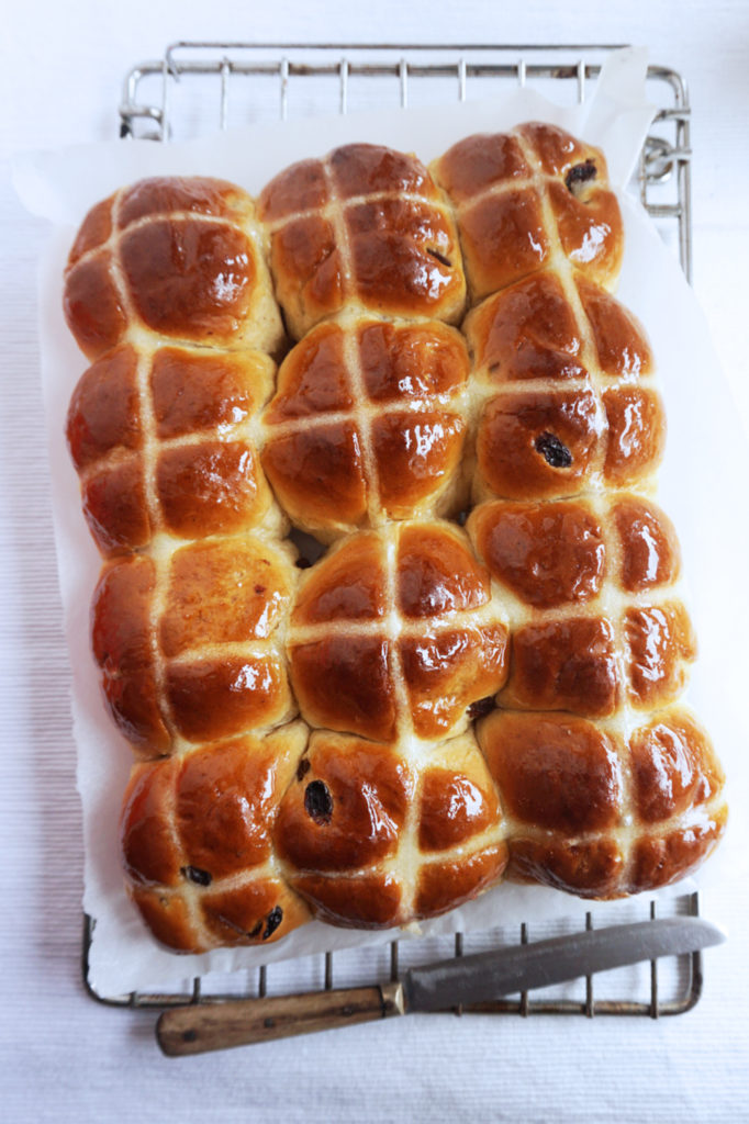 HOT_CROSS_BUNS_4